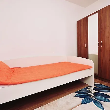 Near Bus Station Jk Holiday home Skopje